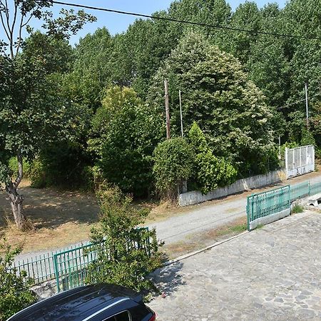 Prado Apartments Литокорон Екстериор снимка